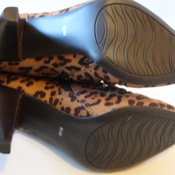 NWOB IMPO TULAH LEOPARD TEXTILE BOOTIE 38 US/8.5* - Picture 6 of 8